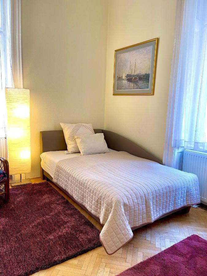 Apartament Isabelle Residency - Balcony & A.C Budapeszt Zewnętrze zdjęcie